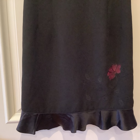 Donna Morgan Black and Pink Sleeveless Shift Dress Size 10 Knee Length - Picture 6 of 9